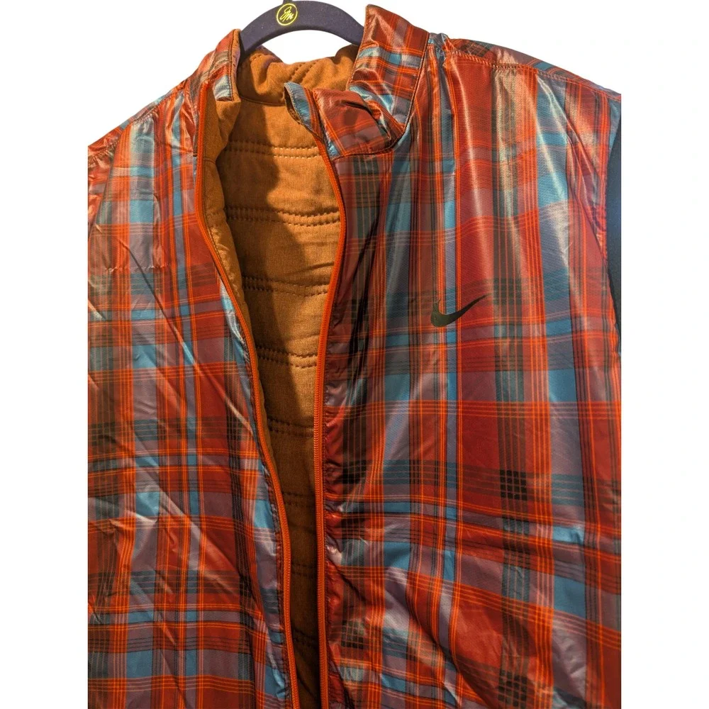 Nike Reversible Puffer Vest Mens Burnt Orange Quilted Plaid Full Zip‎ 0354
